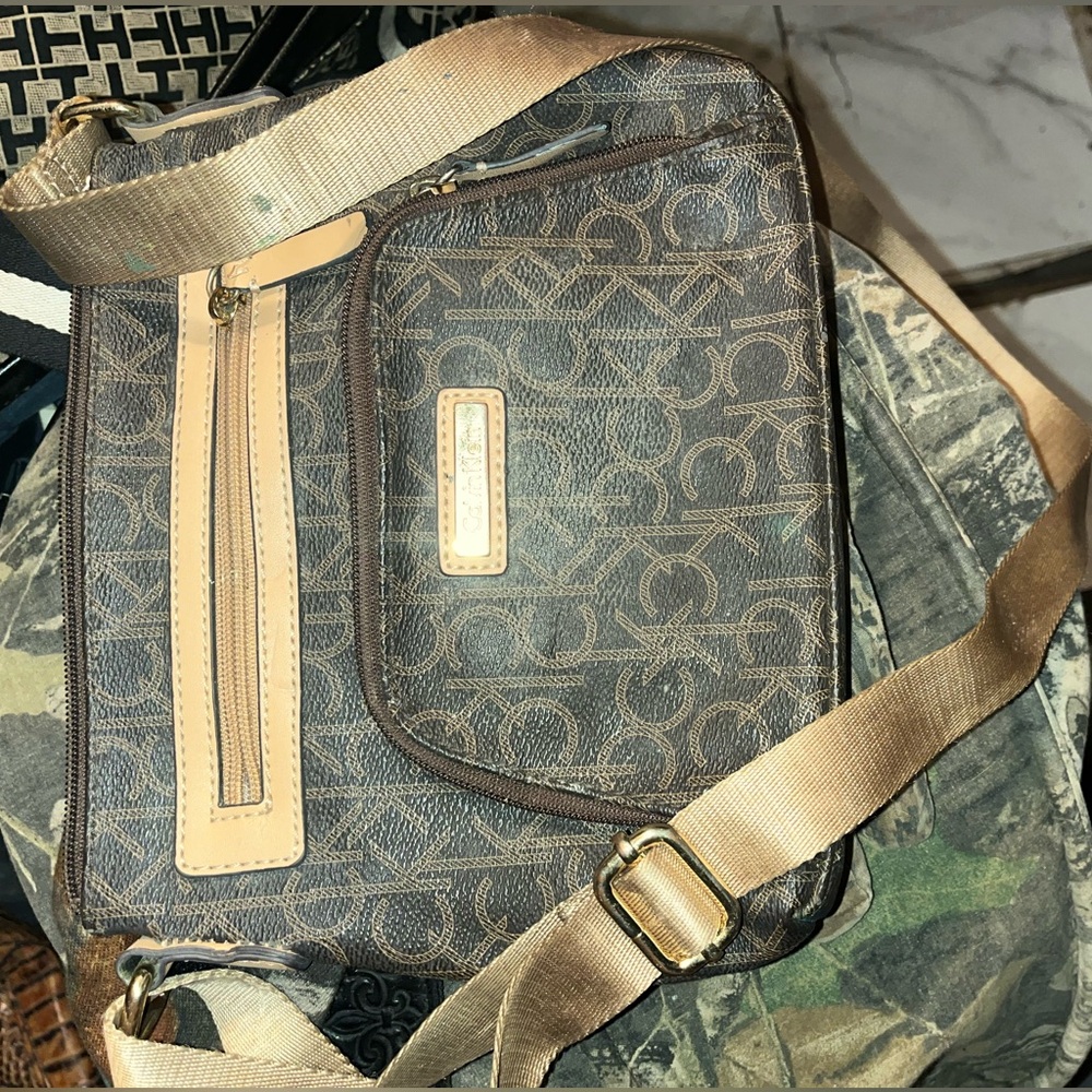 Calvin Klein Crossbody Bag